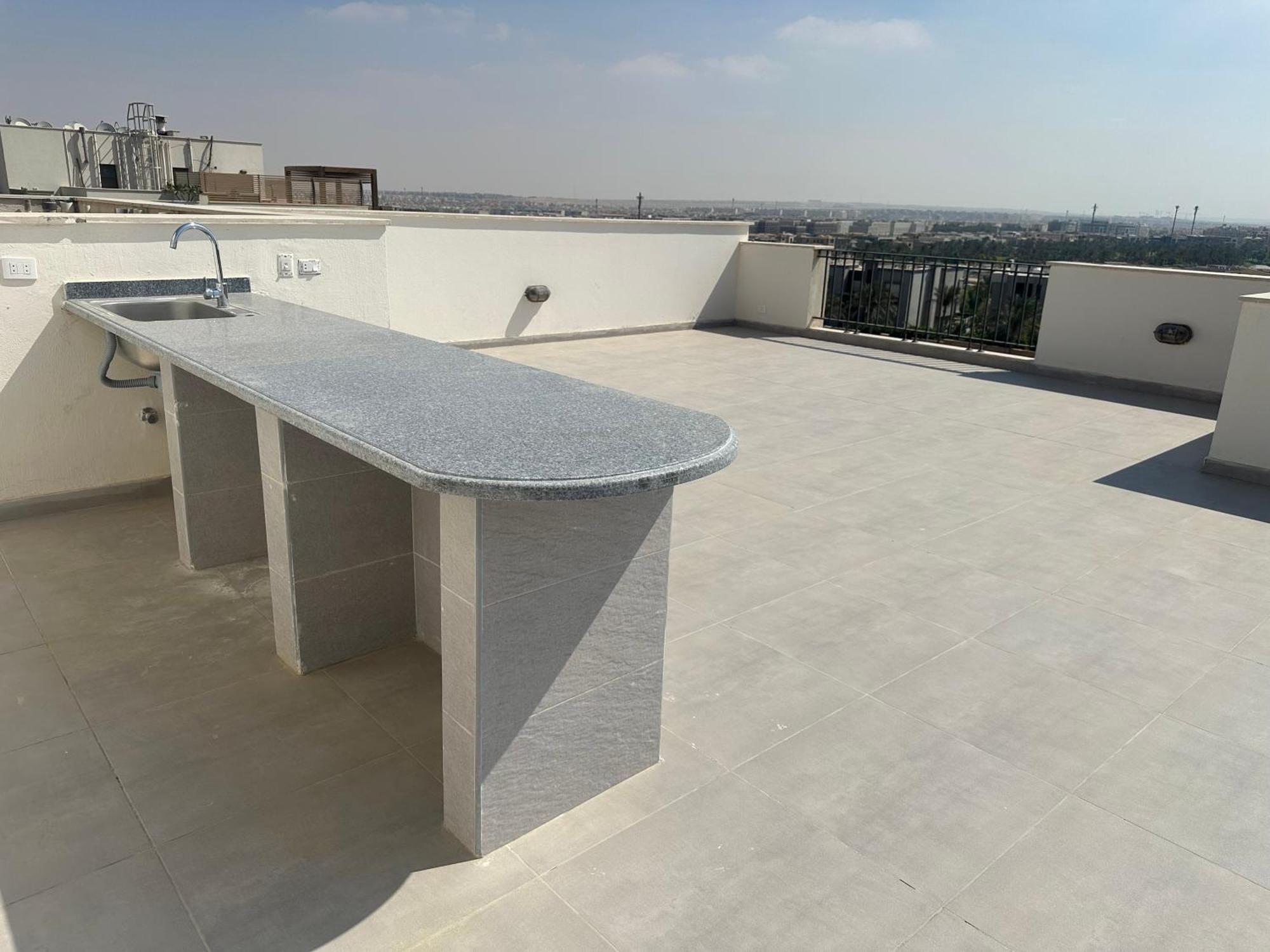 Sodic Eastown Apartment *